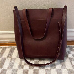 Madewell Medium transporter Tote in Burgundy NWT